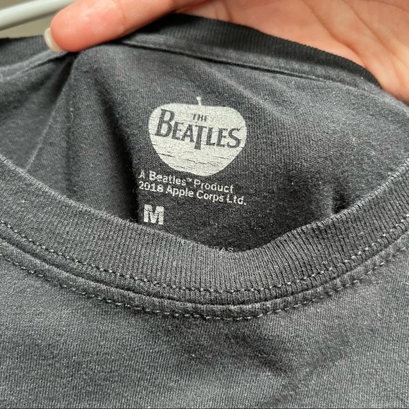 The Beatles Men’s Black Tshirt American Tour 1964 Size Medium - Picture 3 of 4